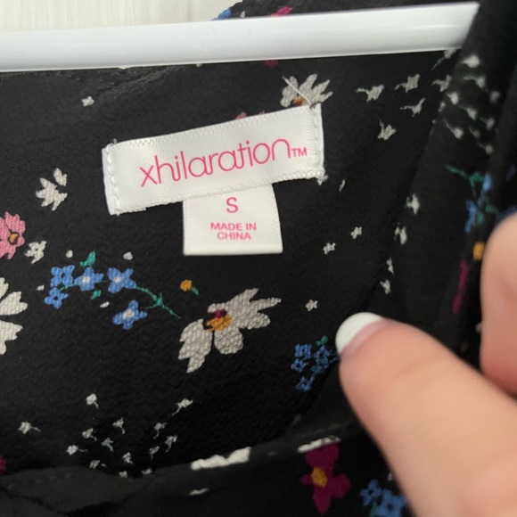 Xhilaration Dress - Picture 2 of 2